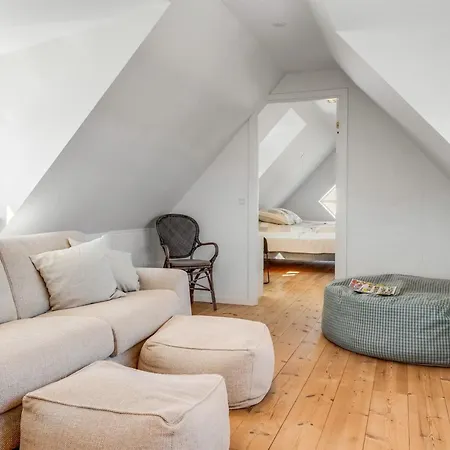Hialmar - 400m From The Sea By Interhome